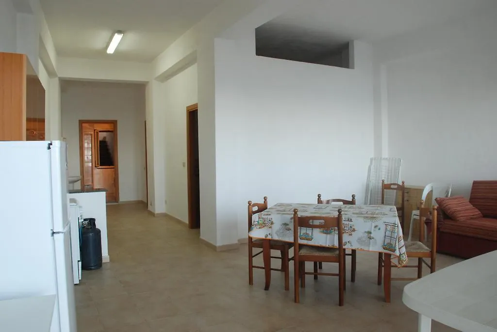 Acqualadroni Affitti Apartment Messina