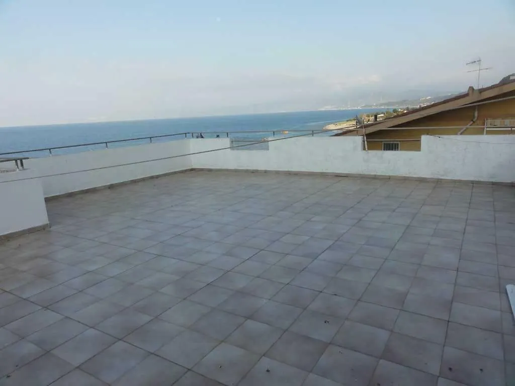 Acqualadroni Affitti Apartment Messina Italy